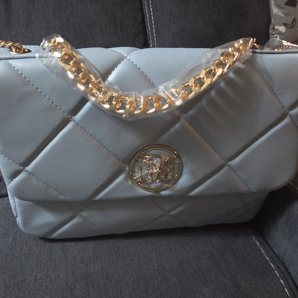 Badgley Mischka Elegant Blue Quilted Shoulder Bag